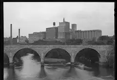 Flour mills beside the Mississippi in 1939